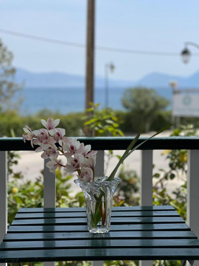 Cosy Apartment With Sea View Close To The Beach Никиана Екстериор снимка