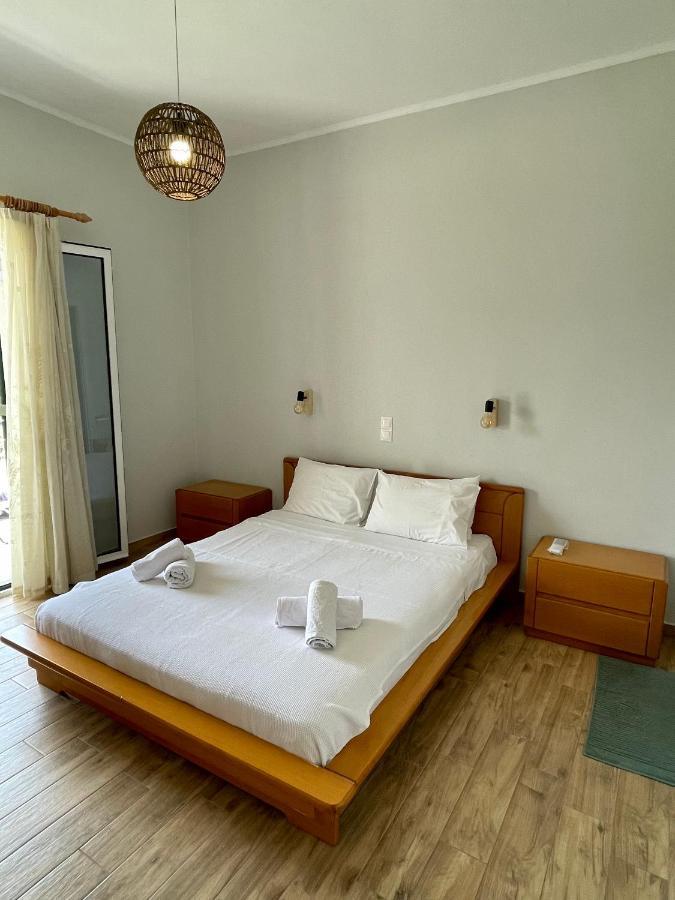 Cosy Apartment With Sea View Close To The Beach Никиана Екстериор снимка